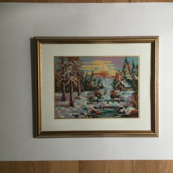 Beautiful needlework yarn art embroidery picture professionally framed - Picture 3 of 4